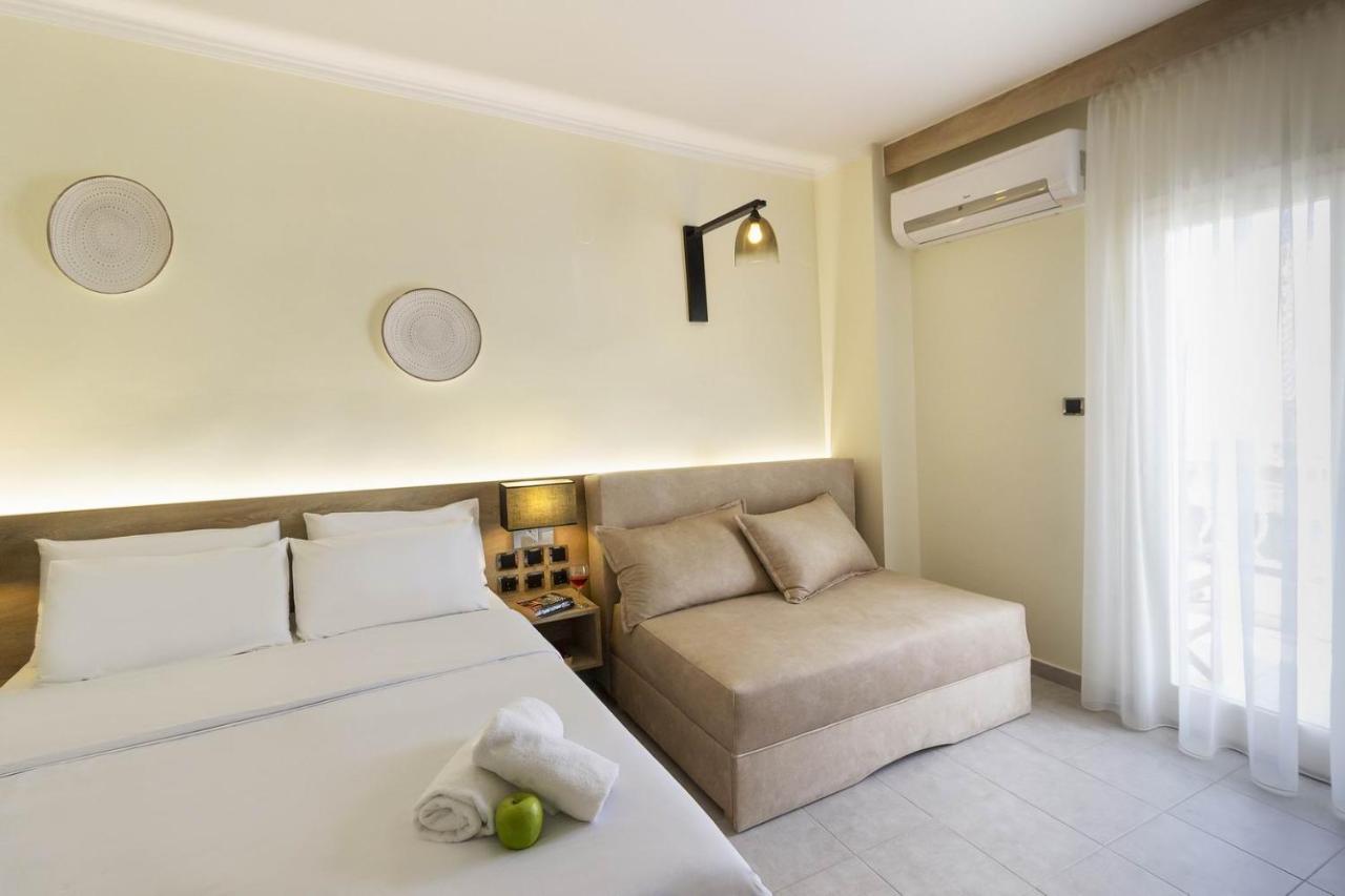 Hotel Odysseas Полихроно Екстериор снимка